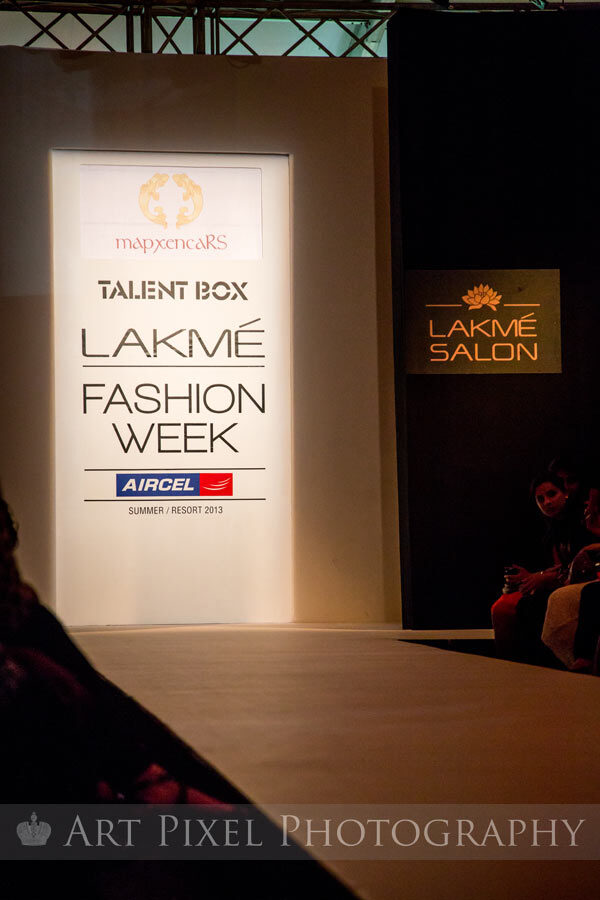 lakme-fashion-week-2013-mapxencars-1-1652753