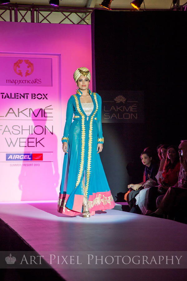 lakme-fashion-week-2013-mapxencars-37-6335656