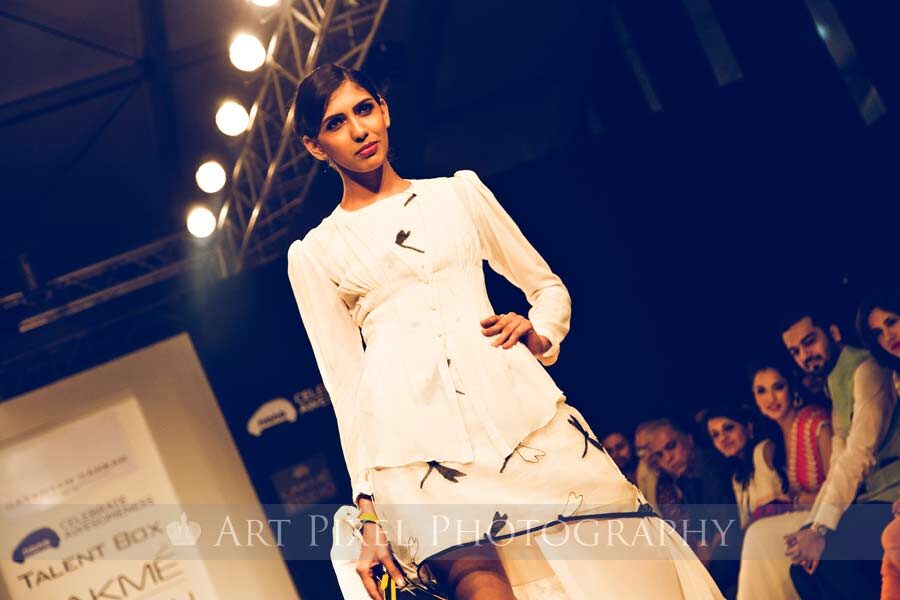 lakme-fashion-week-grand-hyatt-sayantan-sarkar-2013-002-3199741